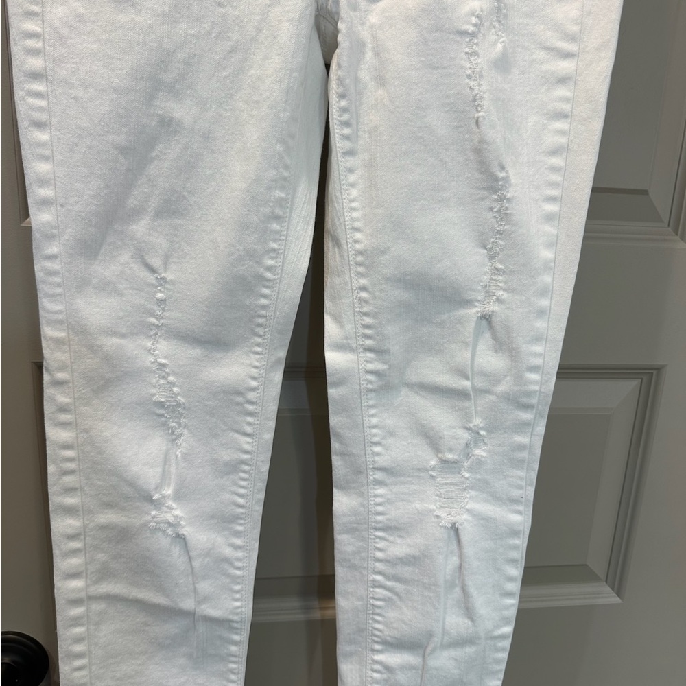 White House/Black Market White Women's Distressed Cropped Jeans Size 2 - Picture 3 of 7